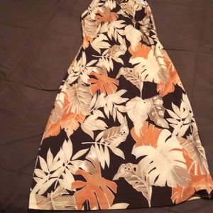Comfy leaf print dress (great condition)